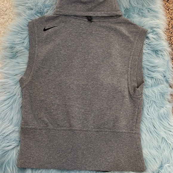NWOT! Grey Sweat Nike Tank Top! Size XS! - Picture 3 of 5